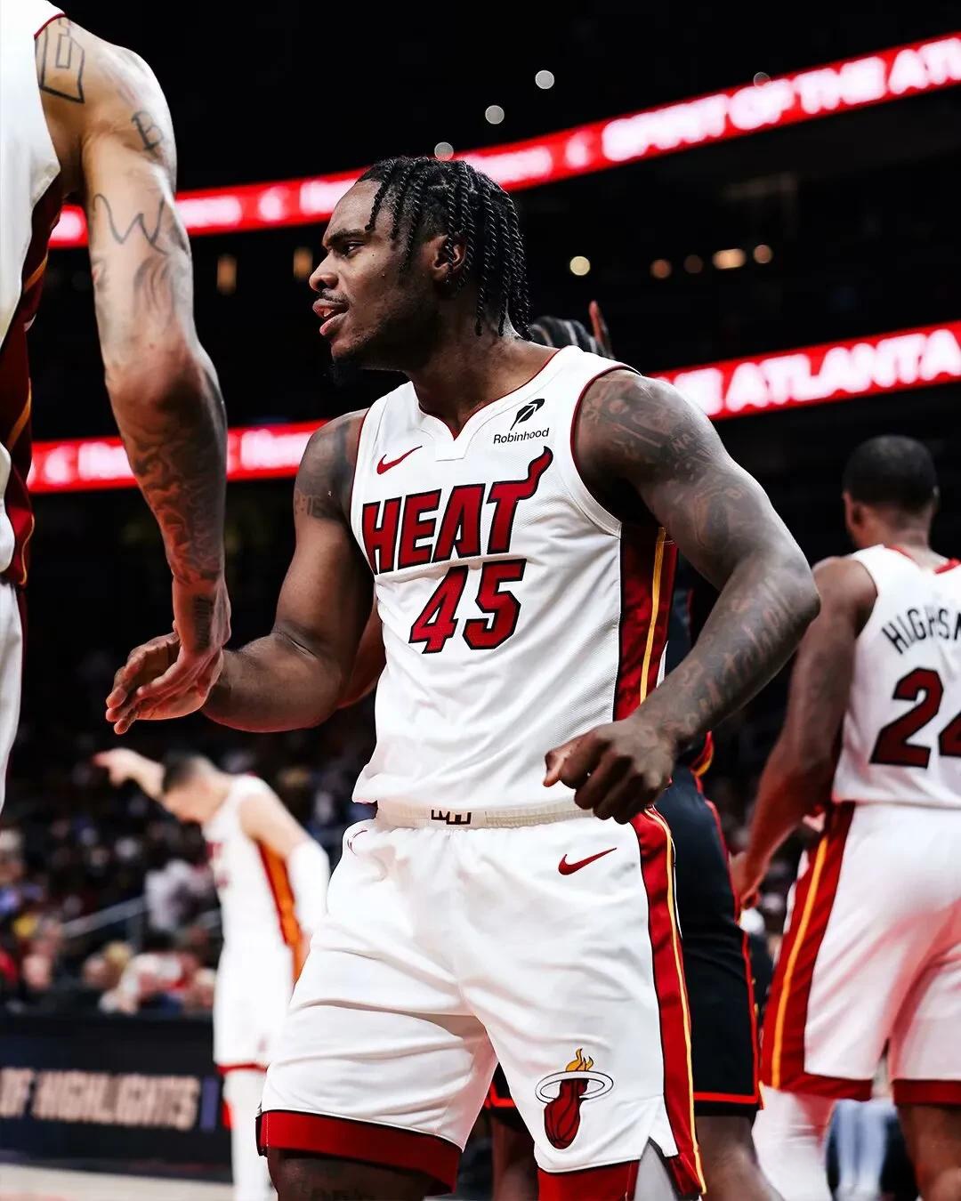 爱游戏入口-关于热火再胜！迈阿密球队火力全开的信息