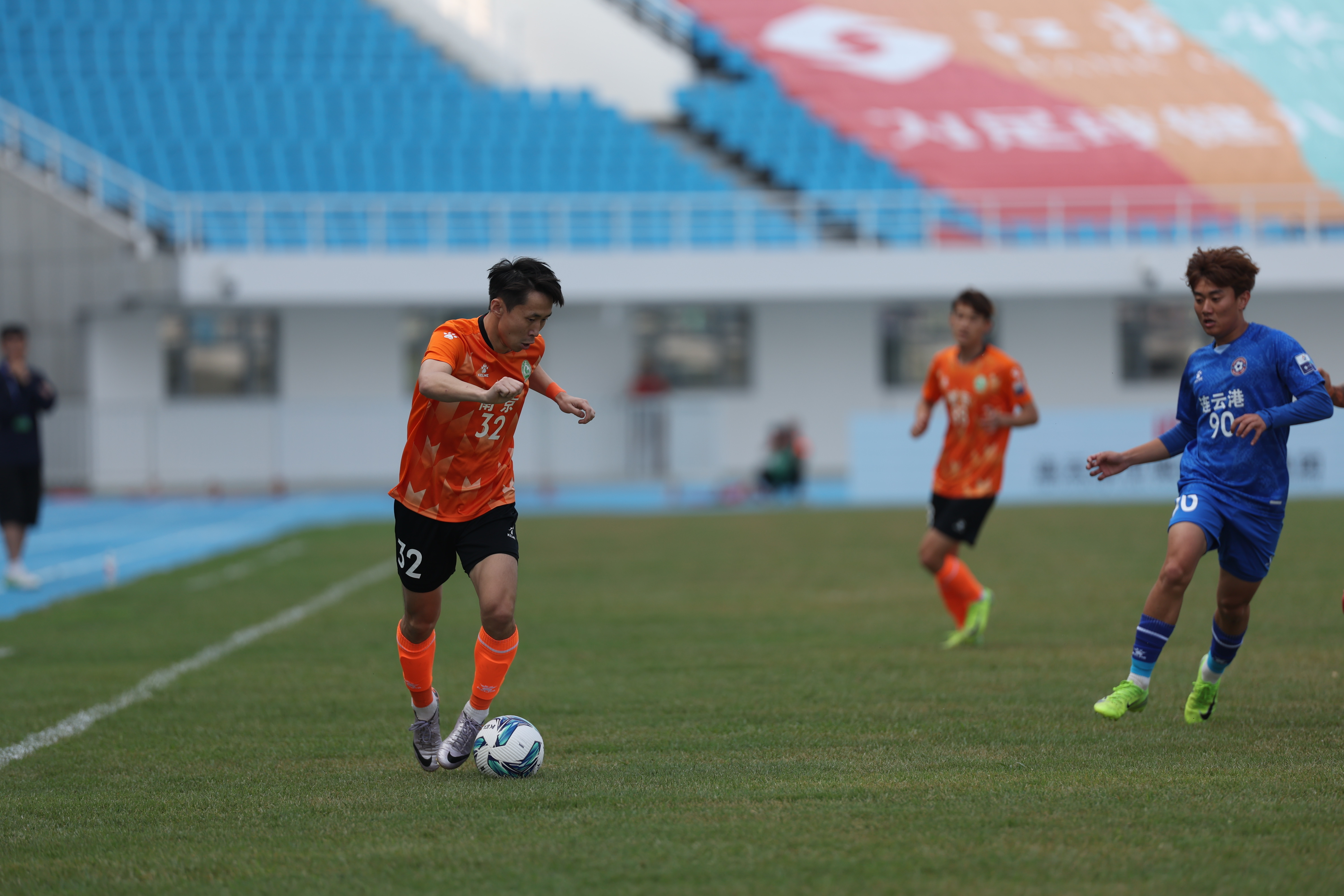 爱游戏app-江苏主场大胜,展现出色比赛实力获得成功的简单介绍