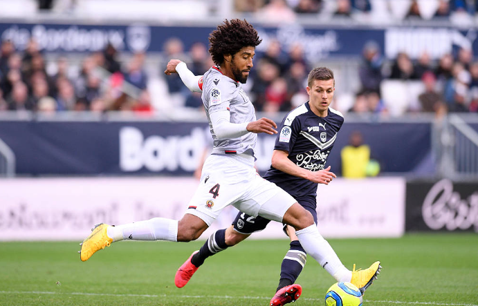 爱游戏注册-包含斯特拉斯堡客场击败尼斯，实现逆转的词条