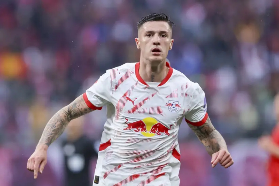 爱游戏官网入口-RB莱比锡客场遭遇绝杀,错过夺冠机会的简单介绍