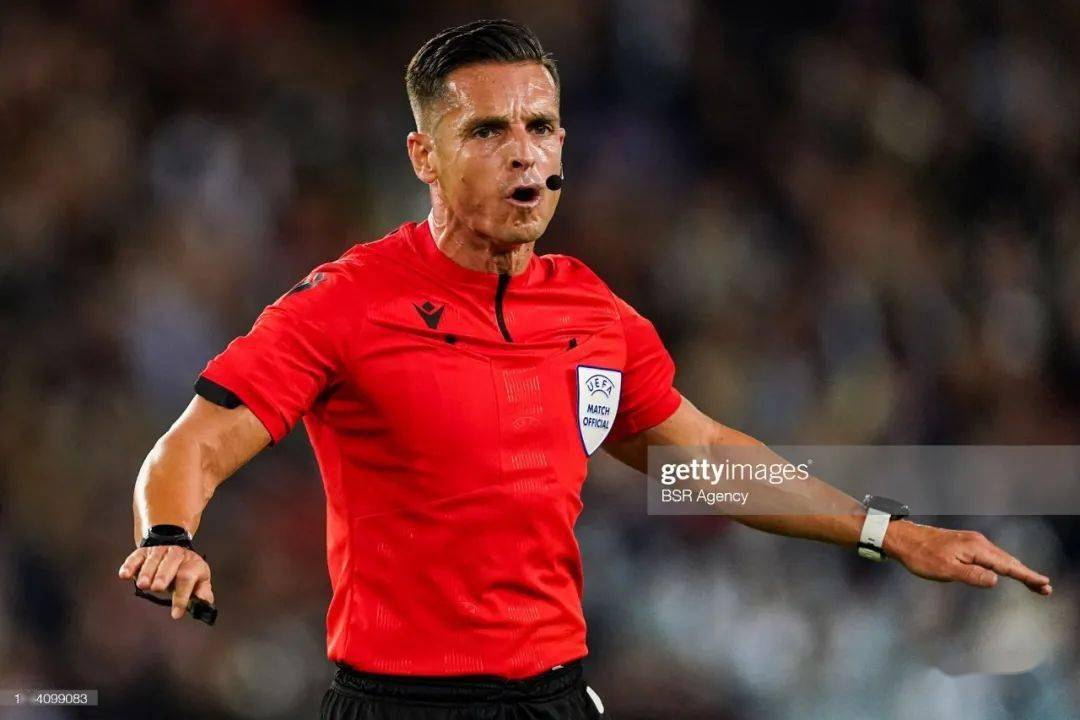 爱游戏官方登录入口-关于欧国联比赛裁判丑闻曝光,引发争议的信息