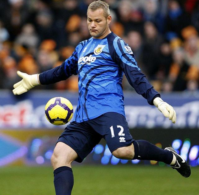 爱游戏培训-霍芬海姆队强势登场，战胜对手稳固积分榜位置的简单介绍