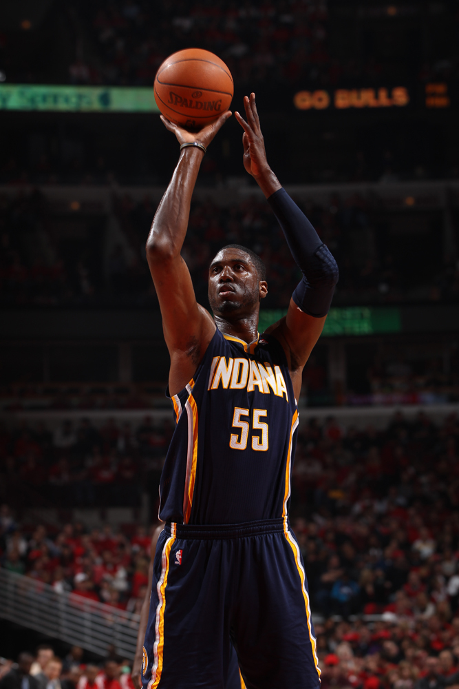 爱游戏网页版-爵士惊险逆转公牛，赢得胜利